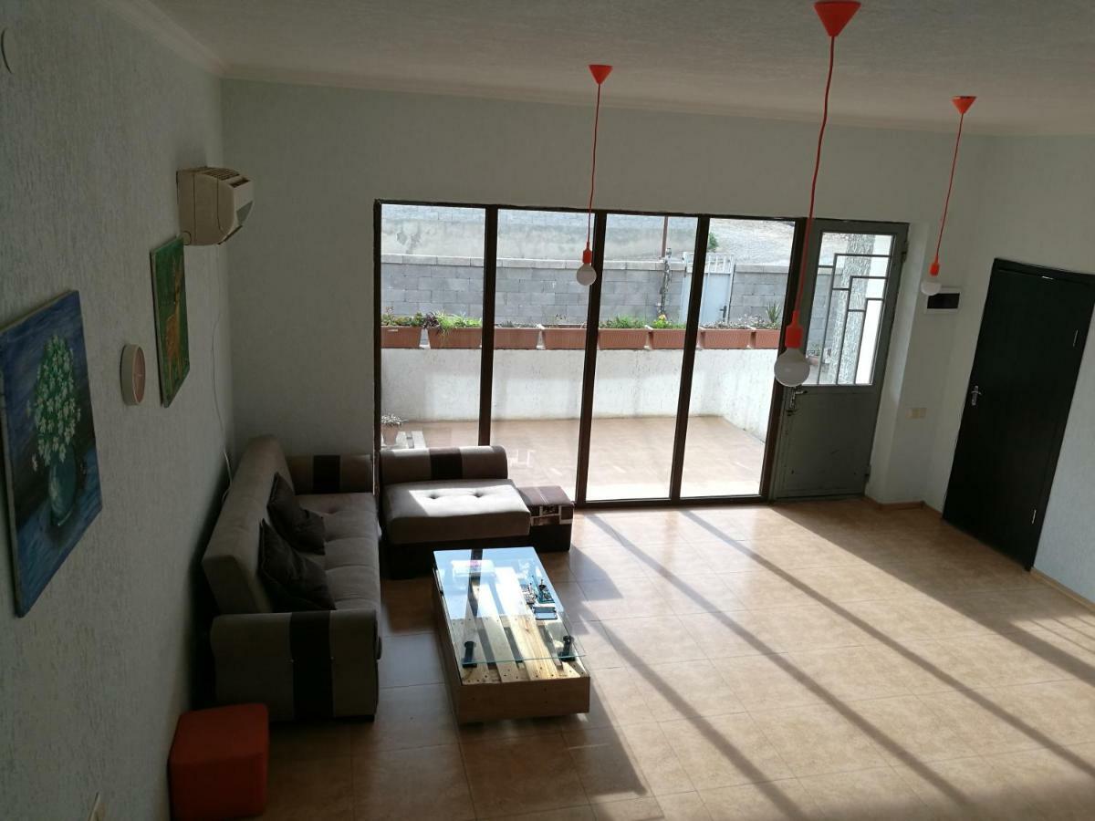 Ferienwohnung Agora Tbilisi Exterior foto